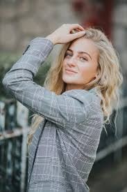 Vanessa R.